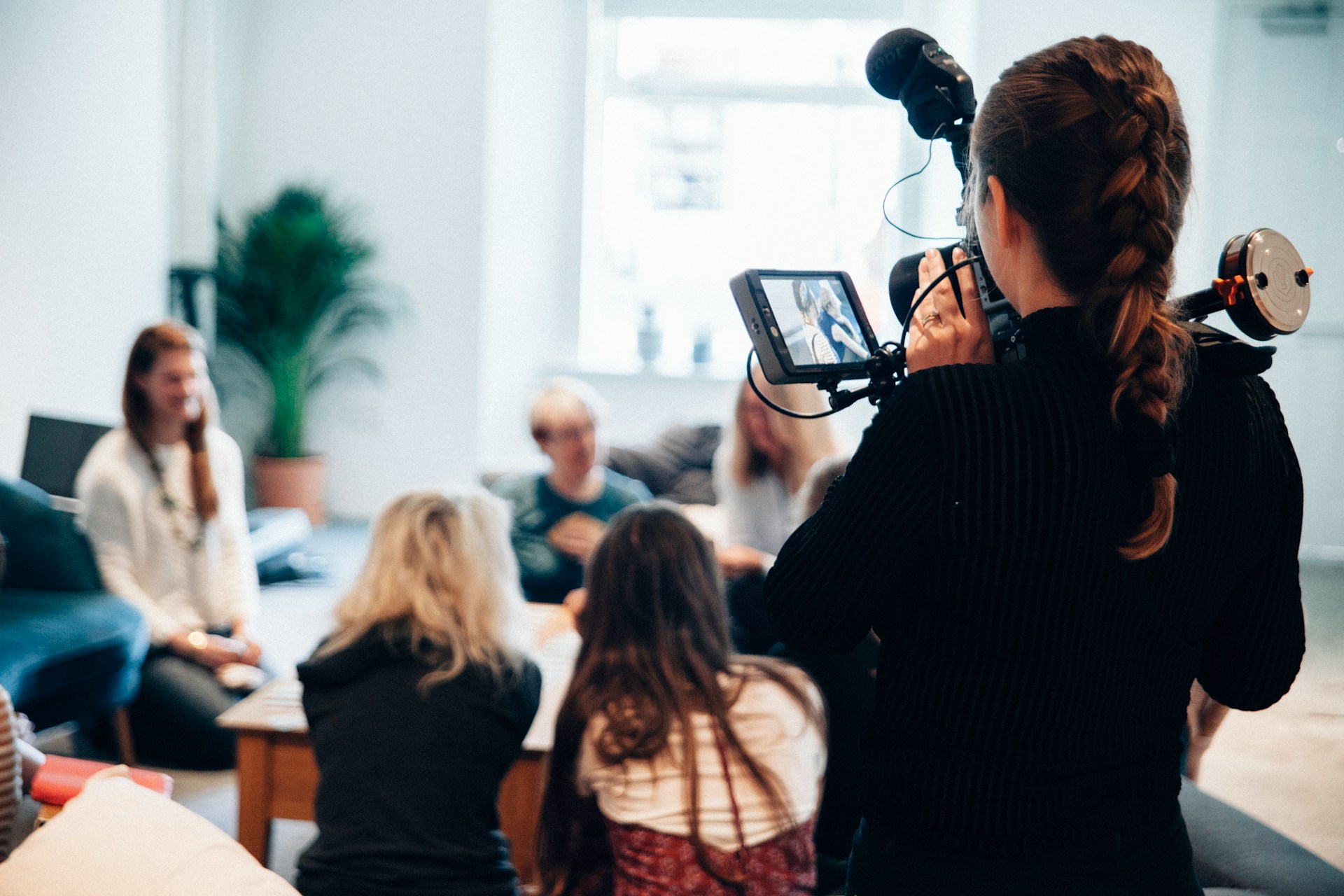 Reinventing the Modern Newsroom